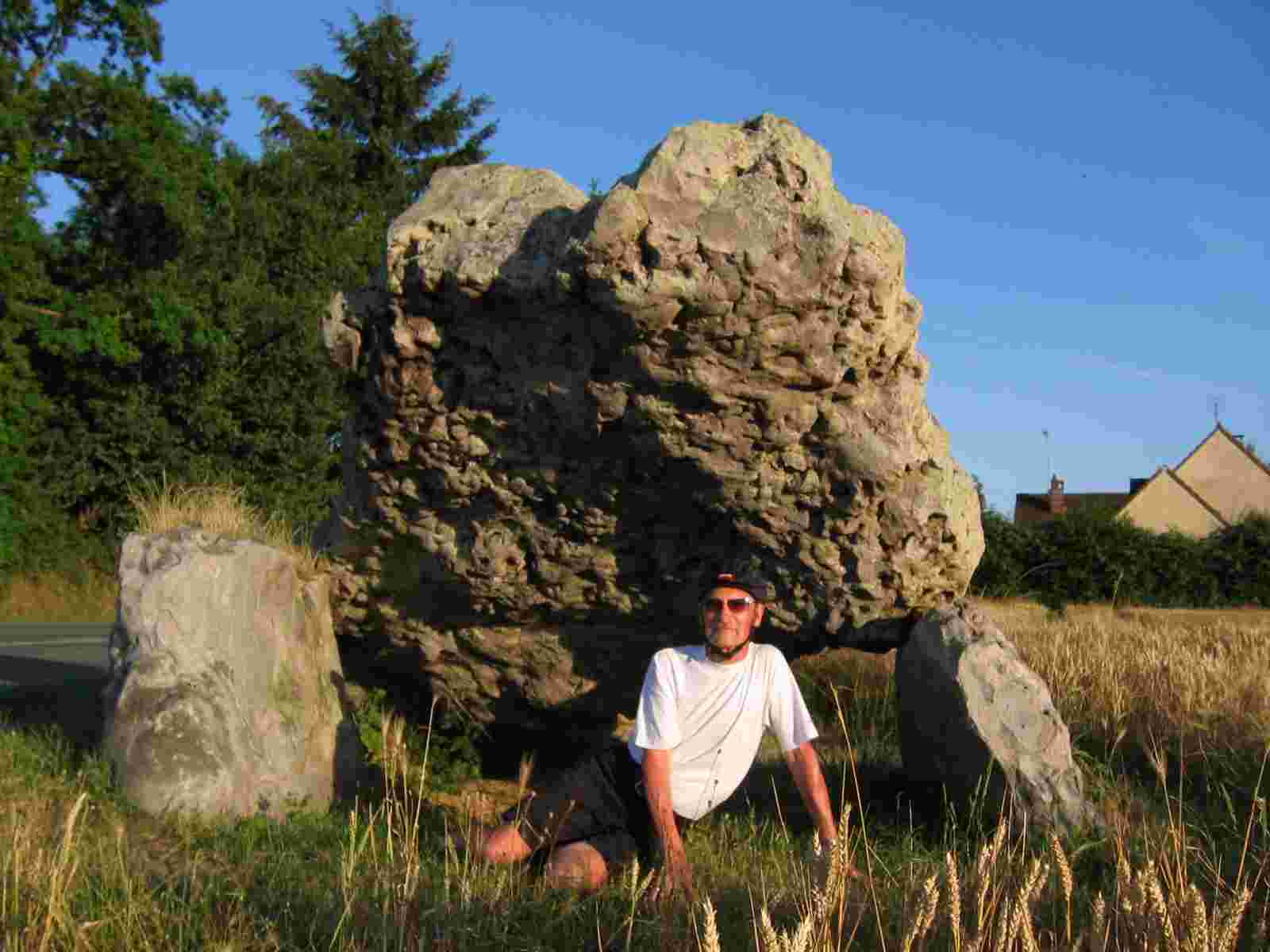 unter dem Dolmen